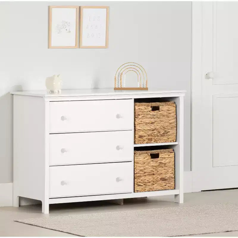 HomeStock 7.91 in.H Particle Board Horizontal Dressers with 3 - Drawers in White Finish